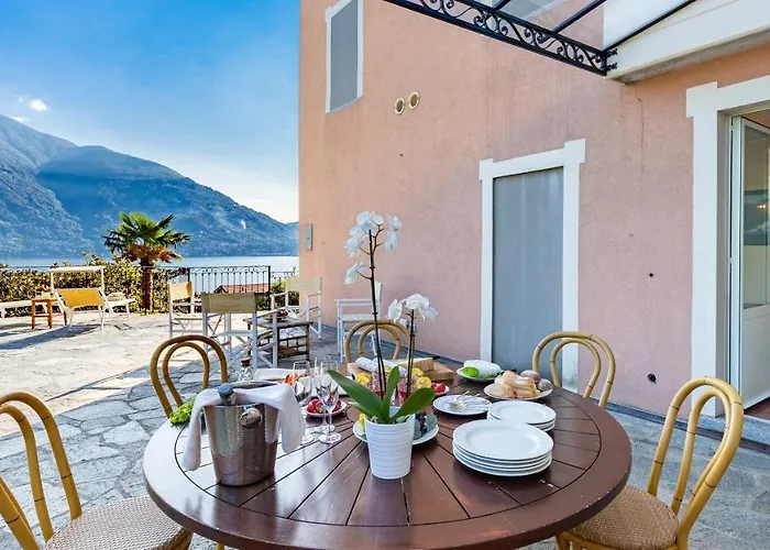 Villa La Dolce 8, Emma *