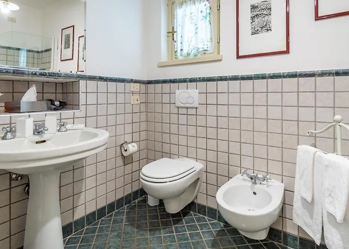 Villa La Dolce 8, Emma San Siro (Lombardy)